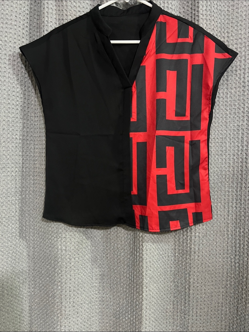 SHEIN Black Top with Red Geometric Side Panel